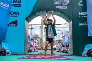 BIB: 5001
                            <button type="button" onclick="openModal(24868311)" class="btn btn-primary btn-sm float-right btn-popup" data-toggle="modal" data-target=".modal-high-quality">
                        <i class="fas fa-shopping-cart"></i> Add to Cart
                    </button>
                                            <button type="button" onclick="isThisMe(24868311, true)" class="btn btn-success btn-sm float-right btn-popup btn-isme hidden" data-toggle="tooltip" data-placement="bottom" title="นี่คือรูปของคุณใช่ไหม คลิกที่นี่เพื่อเอาเข้าอัลบั้ม">
                        <i class="fas fa-plus"></i> Add to album
                    </button>
                    <button type="button" onclick="isThisMe(24868311, false)" class="btn btn-warning btn-sm float-right btn-popup btn-isnotme hidden">
                        <i class="fas fa-ban"></i> Remove from album
                    </button>